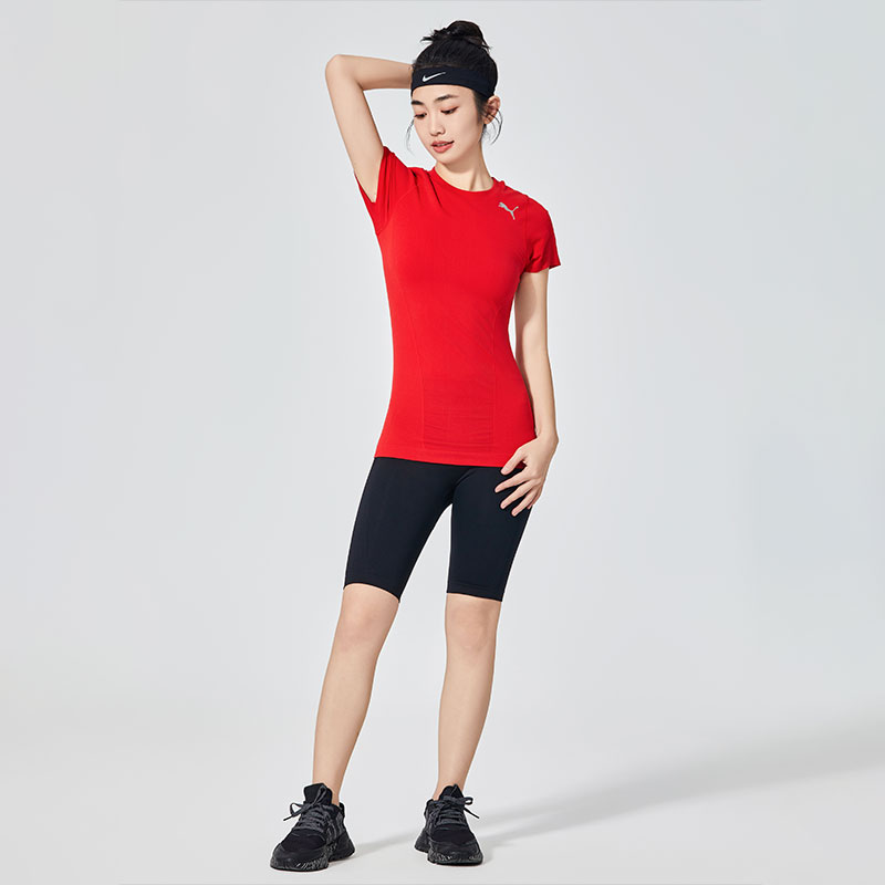 Shorts esportivos femininos clássicos pretos sem costura